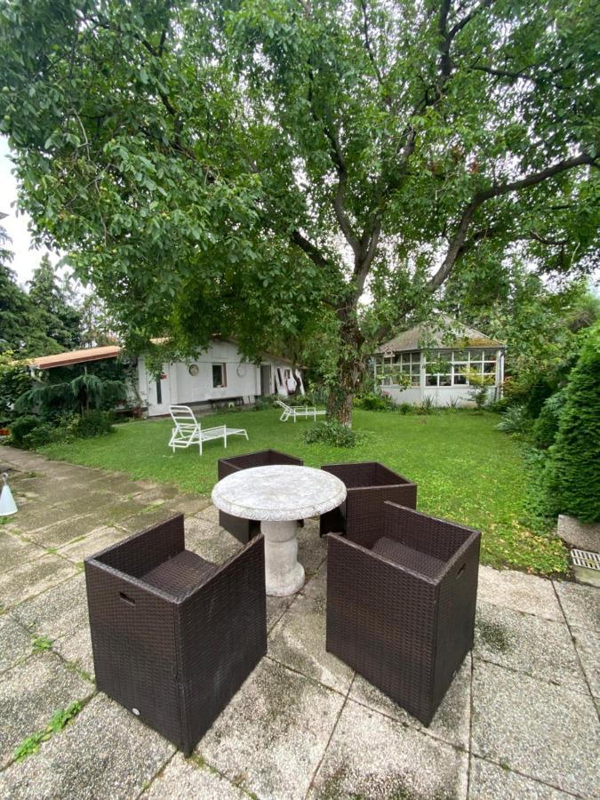 B&B Chardas Buk Bagian luar foto